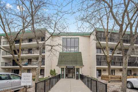 Cedar Lake, HOPKINS, MN 55305