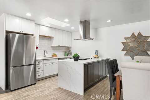 Via San Marco, ALISO VIEJO, CA 92656