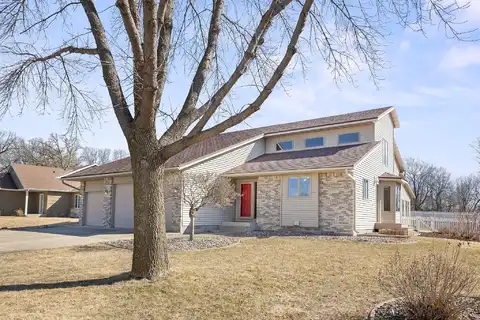 Roberts, HUTCHINSON, MN 55350