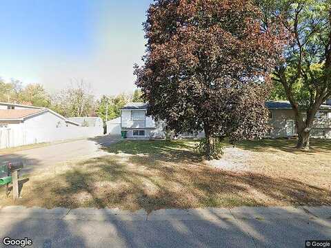 Flowerfield, CIRCLE PINES, MN 55014
