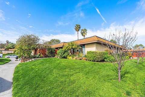 Via San Miguel, ALISO VIEJO, CA 92656