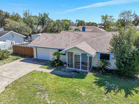 Pelican, PANAMA CITY, FL 32408