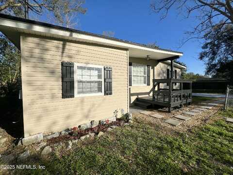 Lyle, JACKSONVILLE, FL 32218