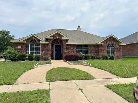Thoroughbred, LANCASTER, TX 75146