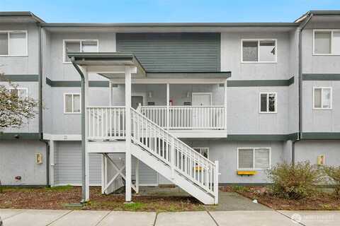 Holly, EVERETT, WA 98208
