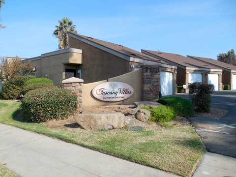Fruit, FRESNO, CA 93711