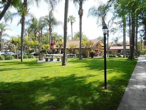 Huntington, FRESNO, CA 93721