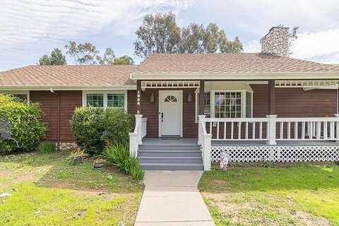Foxfire, FALLBROOK, CA 92028