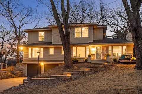 Oak, SAINT PAUL, MN 55112