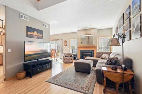 Yorkshire, SHAKOPEE, MN 55379