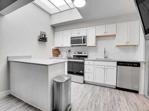 Locust, DENVER, CO 80222