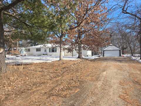 Naples, ANDOVER, MN 55304