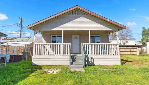 Diana, FRESNO, CA 93701