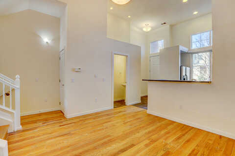 Albion, DENVER, CO 80216