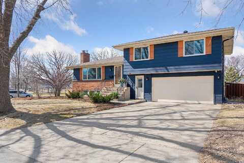 Burnes, HOPKINS, MN 55343