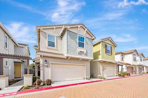 Nora, HAYWARD, CA 94545