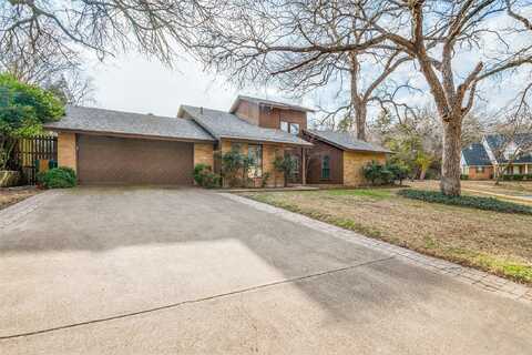 Cherlynne, CEDAR HILL, TX 75104