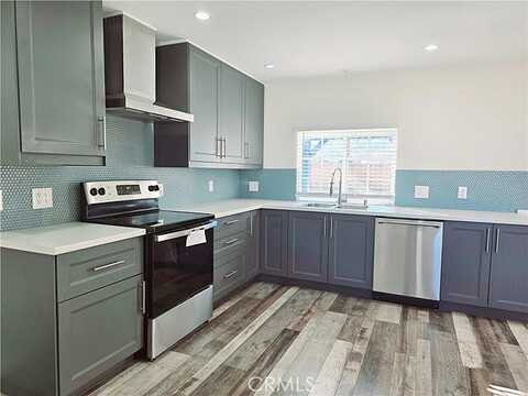 Avenue T2, PALMDALE, CA 93552