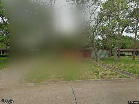 Circle Way, LAKE JACKSON, TX 77566