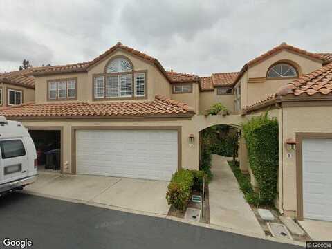 Via Athena, ALISO VIEJO, CA 92656