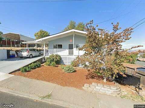 Quinton, THE DALLES, OR 97058