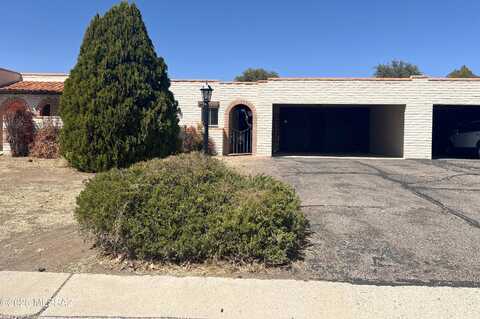 Zircon, RIO RICO, AZ 85648