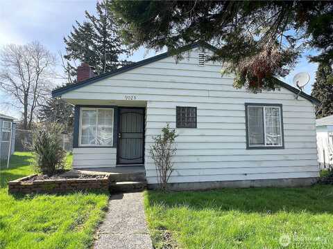 37Th, SEATTLE, WA 98118