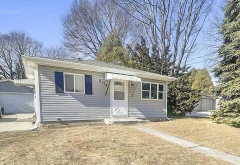 15Th, MANITOWOC, WI 54220