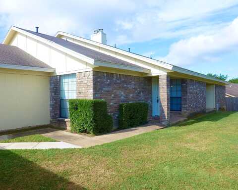 Crestmont, FORT WORTH, TX 76133