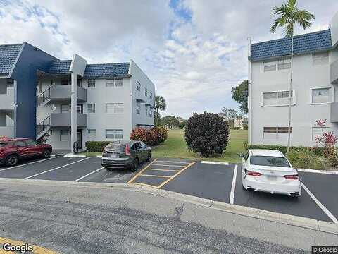 Golf Circle, MARGATE, FL 33063