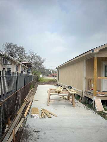 Wellington, HOUSTON, TX 77076
