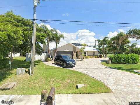 Chiquita, CAPE CORAL, FL 33914