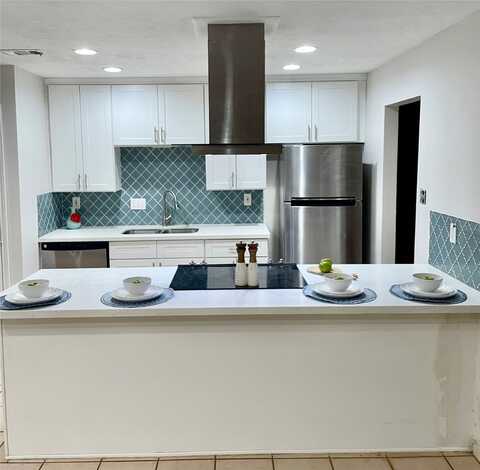 Kacee, HOUSTON, TX 77084