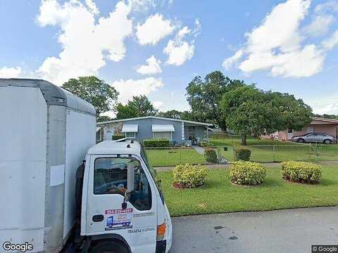 5Th, LAUDERHILL, FL 33311