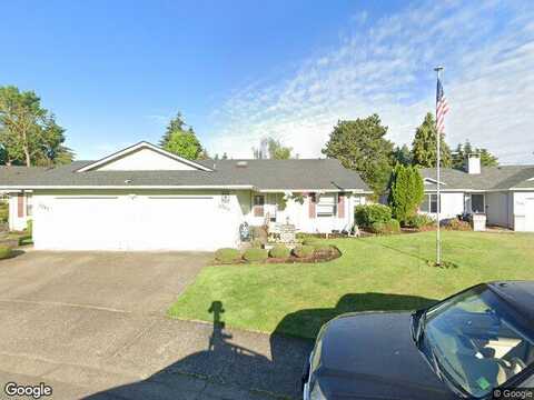 Dayna, EUGENE, OR 97408