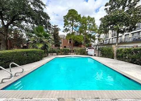 Bering, HOUSTON, TX 77057