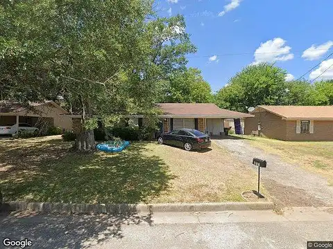 Paris, LONGVIEW, TX 75604