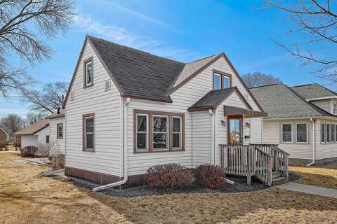 Hyde, LA CROSSE, WI 54601