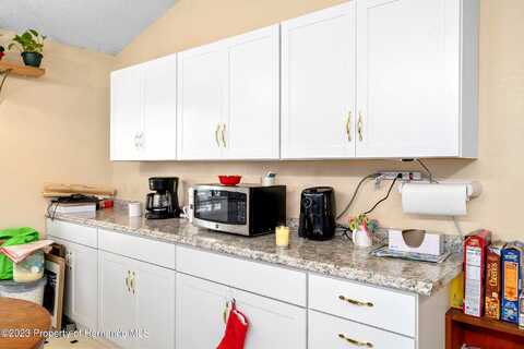 Preston Hollow, SPRING HILL, FL 34609