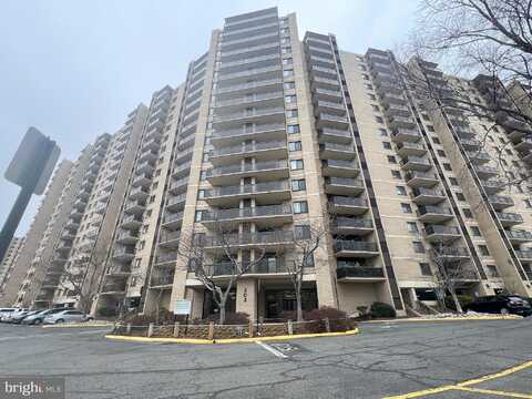 Yoakum, ALEXANDRIA, VA 22304