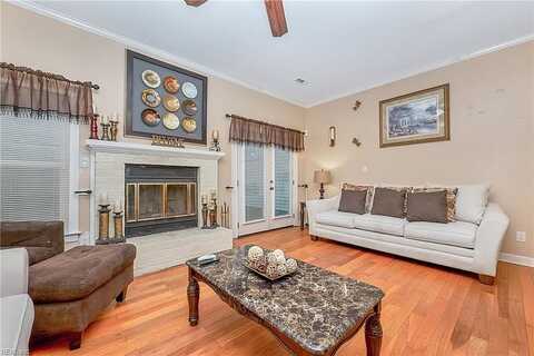 Colonies, HAMPTON, VA 23669