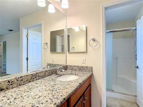 36Th, CAPE CORAL, FL 33993