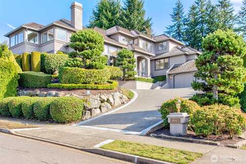 59Th, BELLEVUE, WA 98006