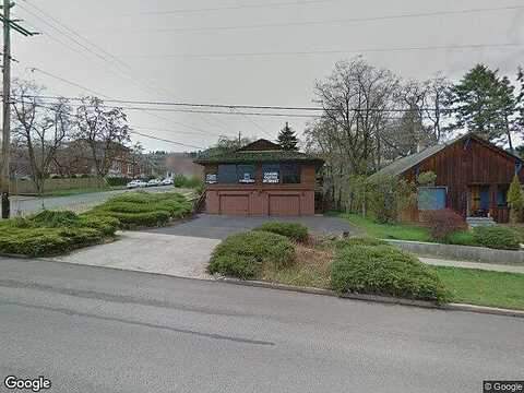 4Th, LA GRANDE, OR 97850