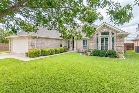 Cecile, ARLINGTON, TX 76013