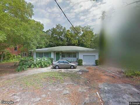 Lawn, TAMPA, FL 33611