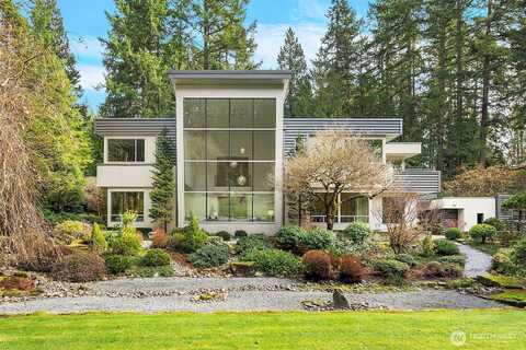 37Th, BELLEVUE, WA 98005