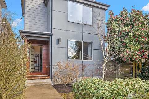 40Th, SEATTLE, WA 98125