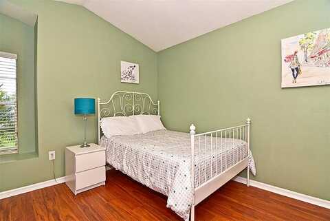 Piedmont Oaks, APOPKA, FL 32703