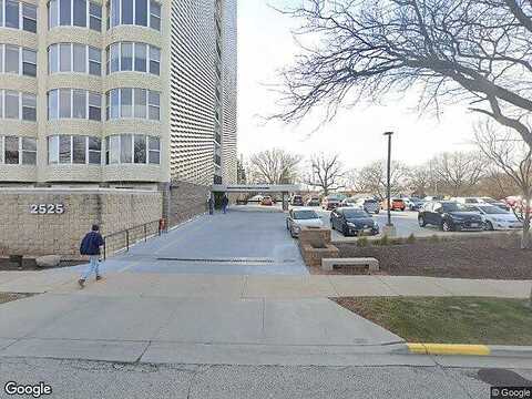 Shore, MILWAUKEE, WI 53207